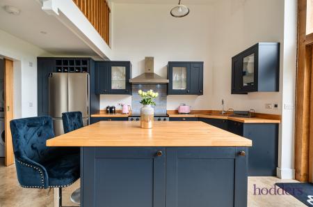 a3d905e9-e9f3-4f9...