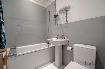 d994d44f-e973-4ff...