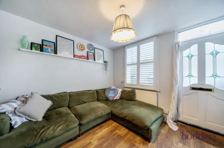 6f8ee19b-36fb-40a...