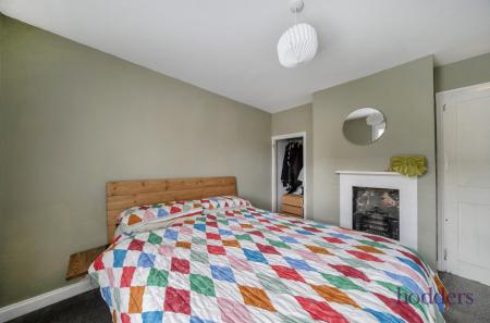 0c212f90-8d3a-448...