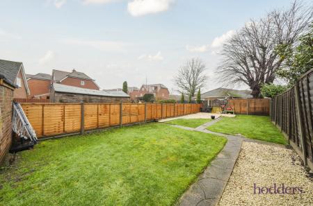 dcc89e03-8a43-493...