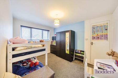 5b6d68d8-6924-436...