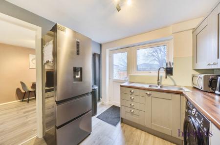 08c03bae-3121-418...