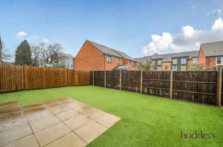 e7e1c327-3ee3-49f...