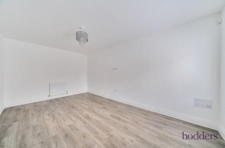 a4899ef4-b749-4c7...