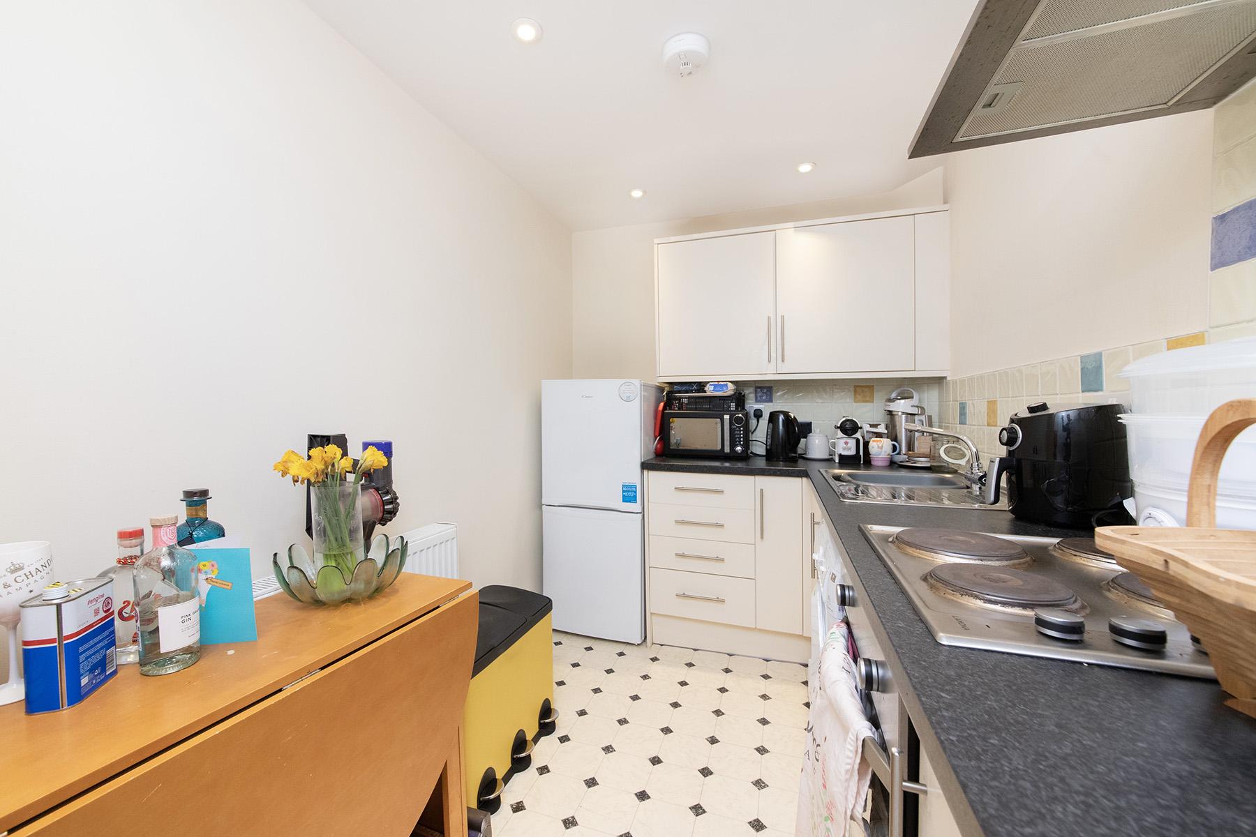 5 bedroom House for sale in Abingdon