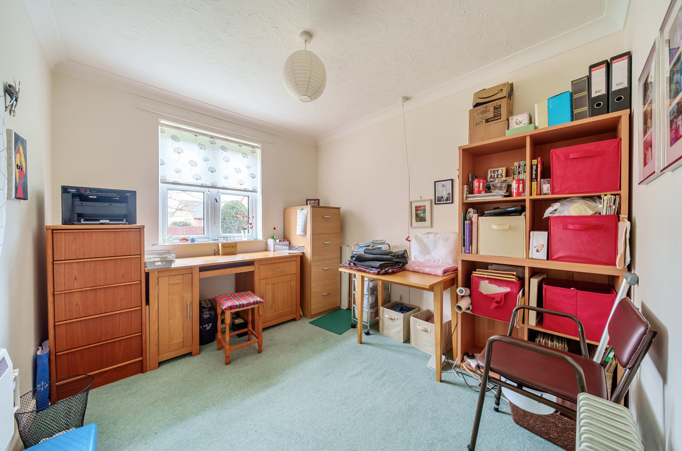 2 bedroom Ground Floor Flat for sale in Abingdon