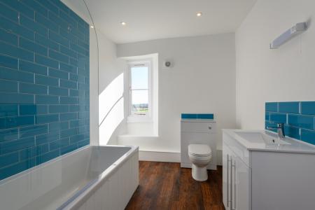 TEK HiRes 250228 080