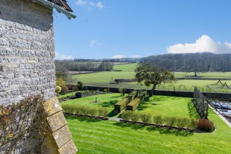 TEK HiRes 250228 071