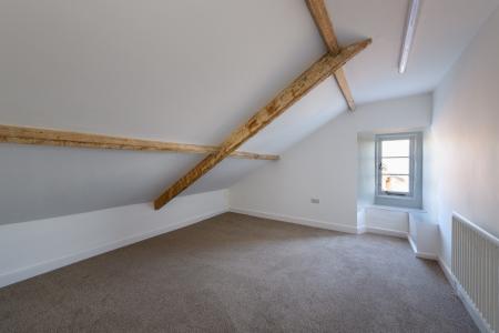 TEK HiRes 250228 077