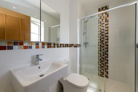 Master En-Suite