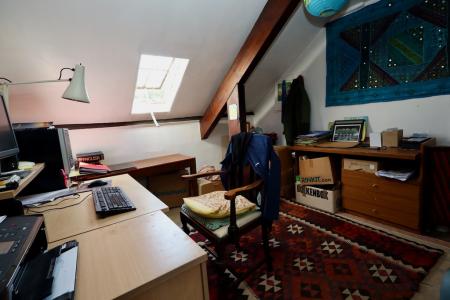 Flat 1 entrance hall