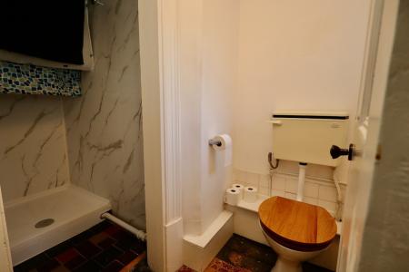 Entrance flats 2 and