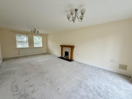 Sitting room 2.jpeg