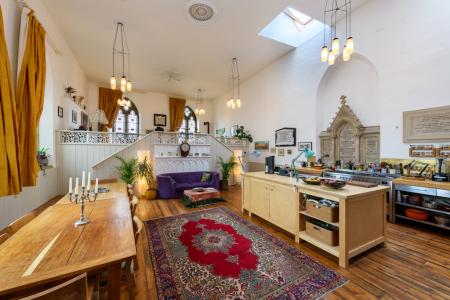Kitchen/Living/Dinin