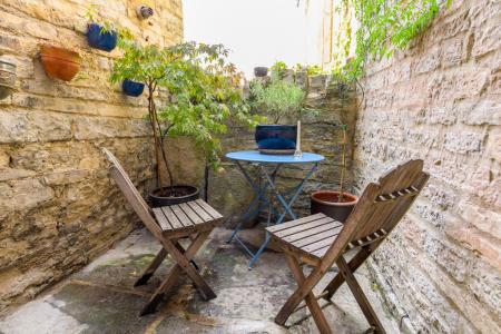 Courtyard Terrace