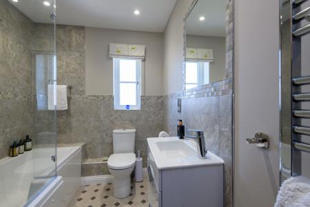 Family bathroom