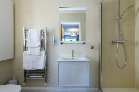 En-suite shower room