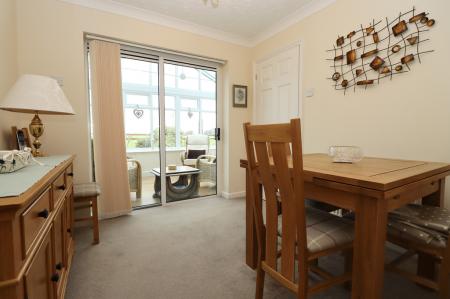 listing_566599_0006_