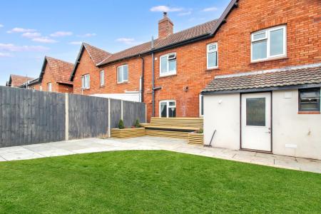 Rear Garden (4) (1)d