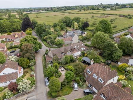 8513EEC9-8C92-4027-8