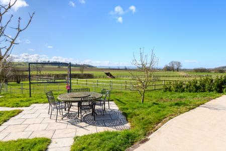 aTEK HiRes 250227 05