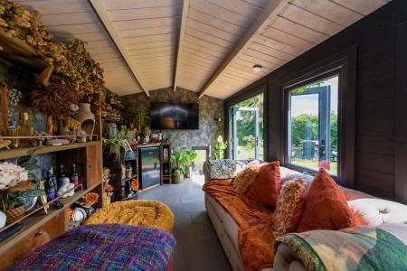 Garden room