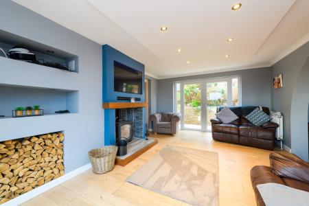 Dining / Living Room