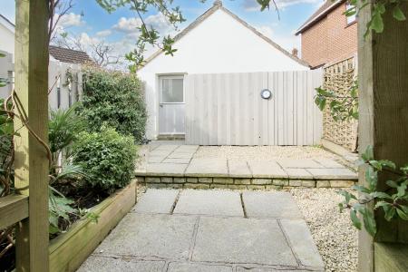 Rear courtyard