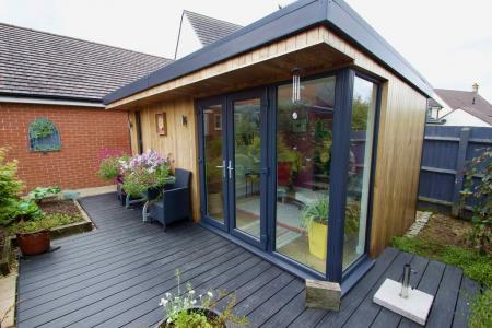 Garden room