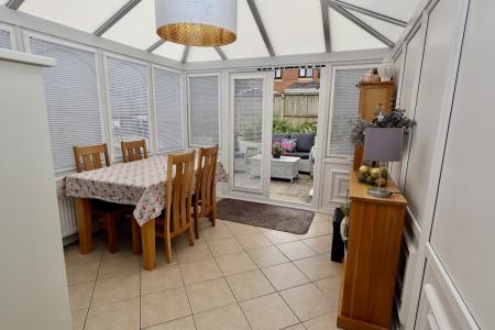 Dining conservatory