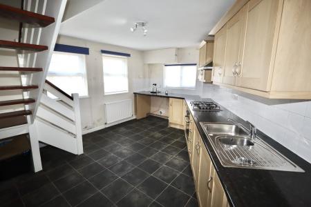 Kitchen dining room