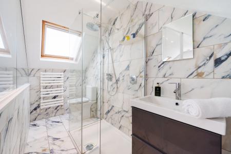 En suite shower room