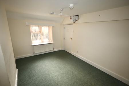 Sitting room / bedro