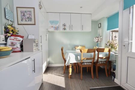 Dining/utility area