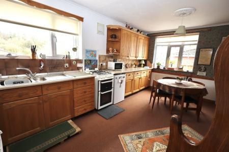 Kitchen diner