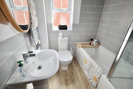 Family bathroom
