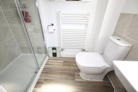 Ensuite shower room