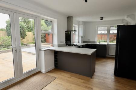 Kitchen diner