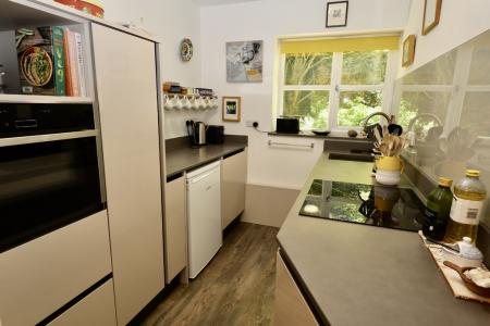 Recently fitted kitc