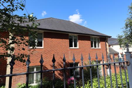 Side elevation