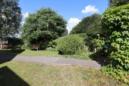 Communal gardens