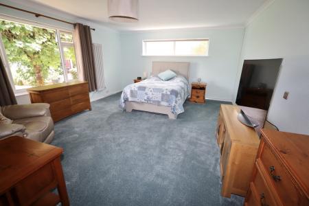 Principle bedroom
