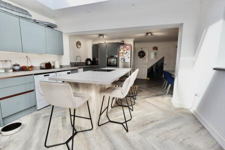 Kitchen diner