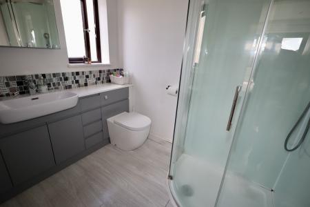 Ensuite shower room