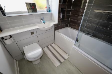 Family bathroom