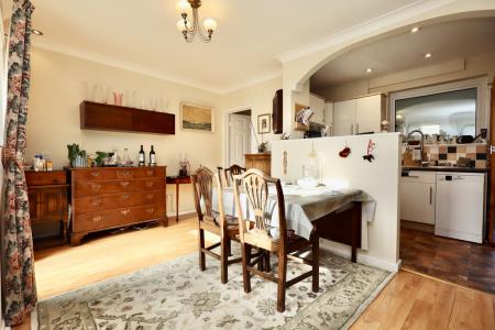 Kitchen diner