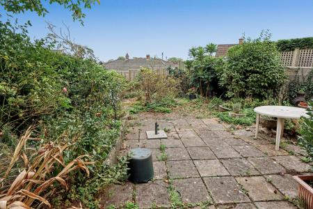 South-west facing ga