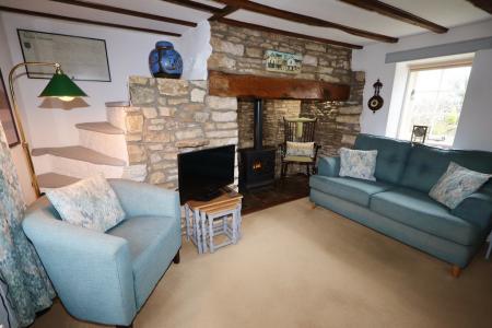 Sitting room with in