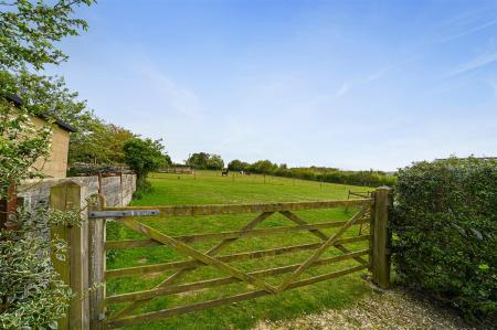 PT-CP-CreetingHillsFarm-25.JPG